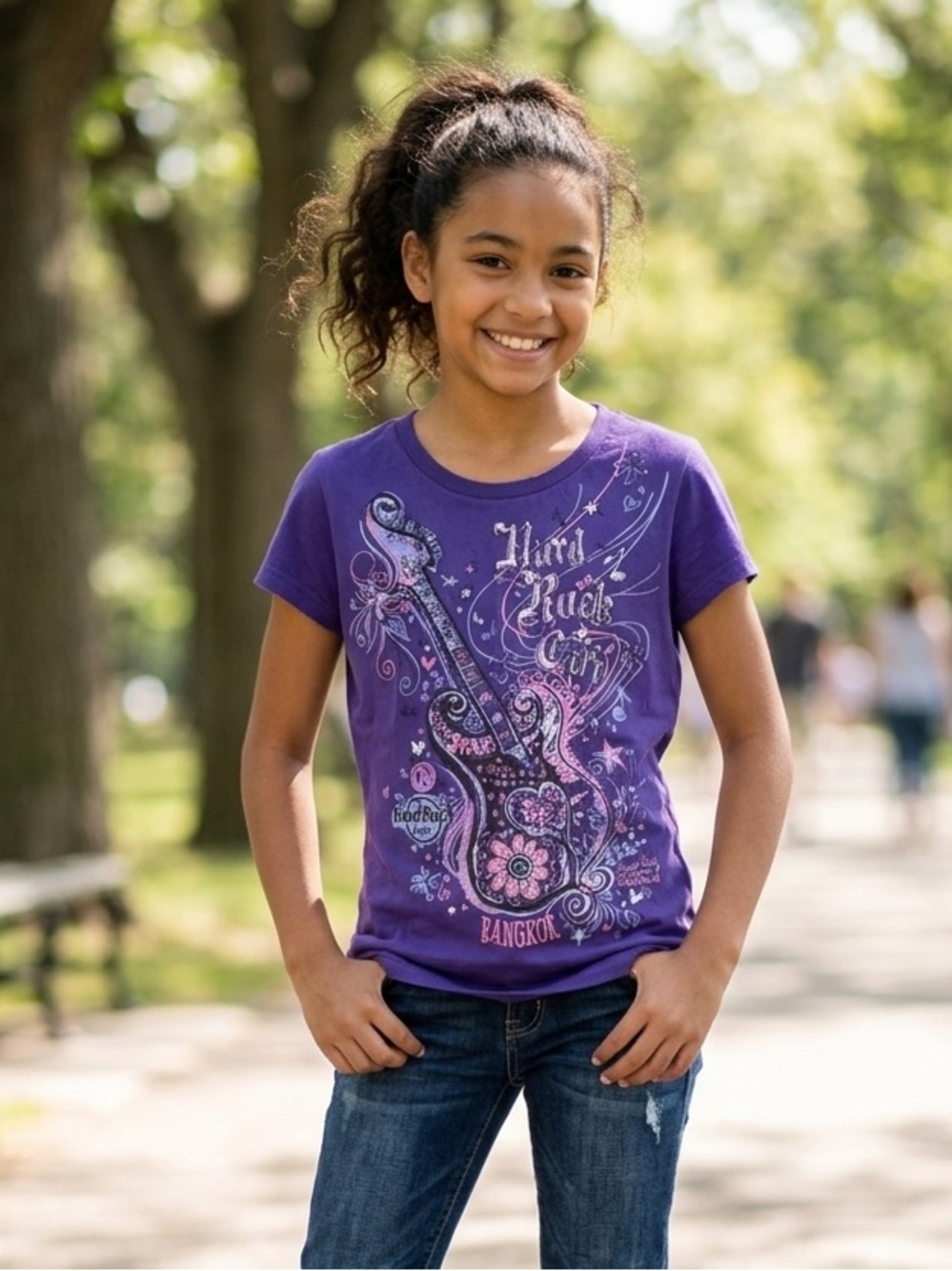 NWT Hard Rock Cafe Bangkok Girls Purple Guitar Graphic Tee Shirt Large